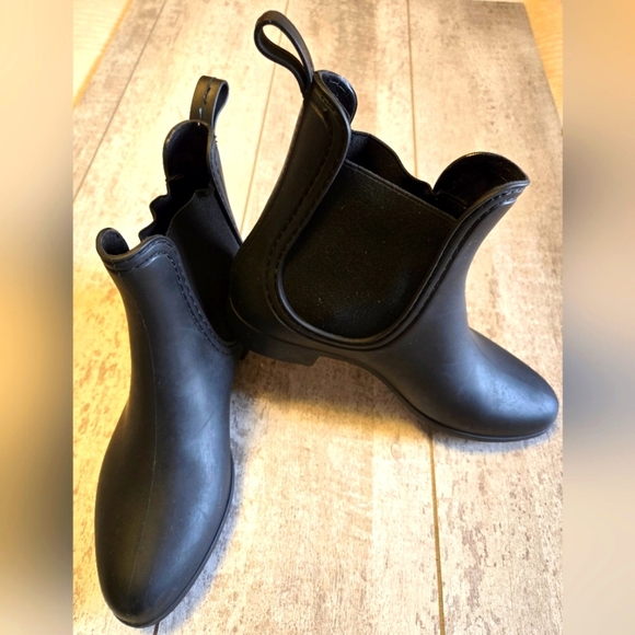 Jeffrey Campbell Shoes - JEFFREY CAMPBELL HAVANA LAST BLACK ANKLE BOOTS. SIZE 7.